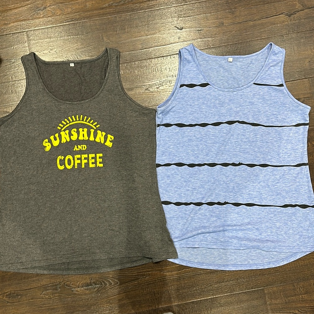 Oversized ladies tanks size L- never worn! Like new!